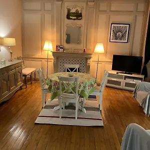Eglantine Centre Historique De Appartamento